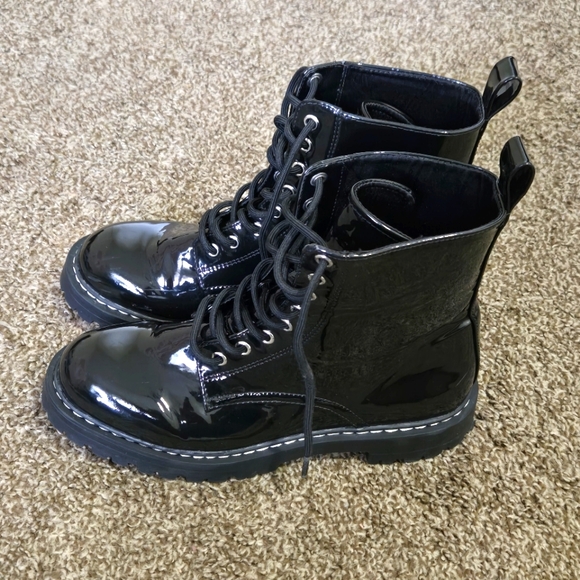 Black H&M Ankle-High Boots - Picture 3 of 14